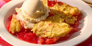 Aunt Kaye’s 5-Ingredient Rhubarb Dump Cake Tastes ‘Just Like Grandma Used To Make’