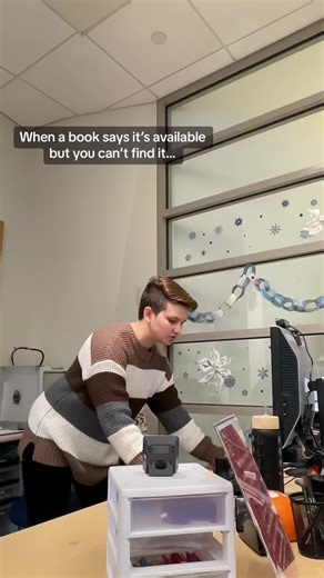 When I catch you Ricky😡😤#fyp #foryoupage #commack #commackpubliclibrary #booktok #librarytiktok #publiclibraries #cpl #books #whenicatchyouricky