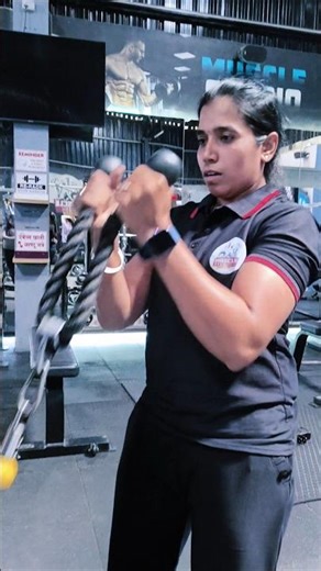 Biceps workout 💪 Gym Motivation 🏋️YouTube Shorts #deepaaakash #motivation #gym #youtubeshorts #viral