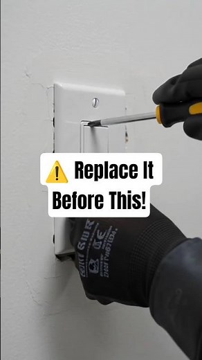 How to Replace a Damaged Wall Switch Safely ⚡ | Easy DIY Electrical Repair #HomeDIY #SafetyFirst USA