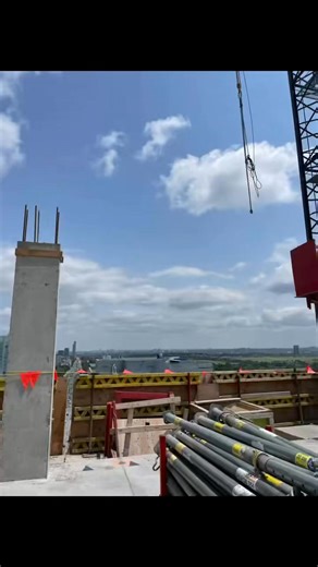 2025 s’est construit avec rigueur et constance. Plus de projets. Plus de confiance. Plus de précision. Reconnaissants envers chaque client, chaque membre de l’équipe et chaque défi qui nous a poussés à nous dépasser. 2026, nous arrivons plus forts. ❄️🔥 #foamcrew #isolationgatineau #recap2025 #sprayfoamlife #insulationpro | Isolation Gatineau