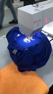 Melhor do que ter uma ELNA 830L só mesmo duas!... ☺️朗 Desta vez...