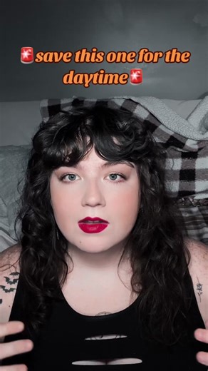 Revealing Terrifying Encounters: Mimic Caught on Camera