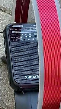 XHDATA D-220 Receiving Low Power MW Station with AN-200 Loop #xhdata #mediumwave #portableradio