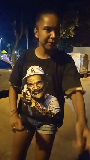 Desafio do Bronzeador: Cabeça, Ombro, Peitinho e Barriguinha