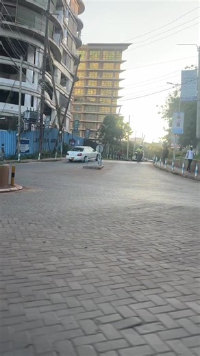 Westlands | The centre of all activities. Commercial office buildings I.e Kofisi, Nairobi Garage , BMW auto centre Residential spaces Restaurants - Artcaffe, Movenpick, Brew Bistro, Alchemist, Nairobi street Garage, Bambino, kiyoyo, Beer District, 11/11, Rooftop 15, Rooftop 270. Shopping malls West gate mall Sarit centre Westlands Square Village Market Rossylin Square. This explains the high property value in the area thus pushing up rental rates which is good for Real estate investors and Flipp