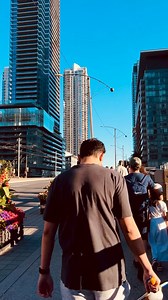 CN Tower & Go (train) Transit .. #cntower #gotrain #torontolife #ontario #canada🇨🇦@highlight | Das Das