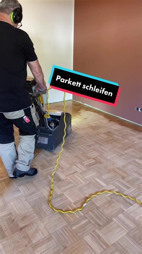 Parkett schleifen und wieder schick machen 👏🏻 #parkett #parquet #flooring #hardwoodflooring #fy #fyp