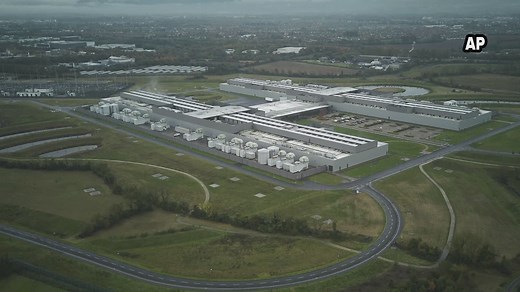 How much water do AI data centers use?