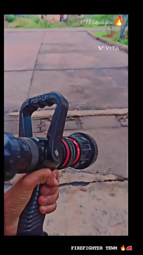 9.5K views · 298 reactions | The tools that firefighters use to fight fires are essential. It can safeguard assets and property as well as potentially save lives. It consists of a variety of various types of equipment, such as: Water tanks: These are employed in the suppression of ground fires. . . #firefighter #firedepartment #fireservice #fireemergencyservices #firevolunteer #fireequipment #firesafetytraining | Indian Fire Service | Facebook