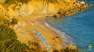 科罗尼 海滩 (Koroni beach)