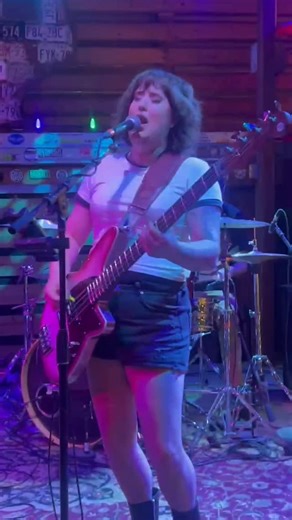 Most fun EVER last night at @stanleysfamous belting some @paramore ❤️‍🔥 Thanks for making our last show of 2025 so special!!! | Katie Wallace