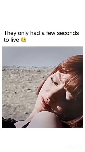 Starlight Flim | ⏳ In Time (2011) - The Keeper's Time 🎥 Sci-Fi / Action / Thriller 🎞️ This emotional and intense clip is from the movie In Time, set in a... | Instagram