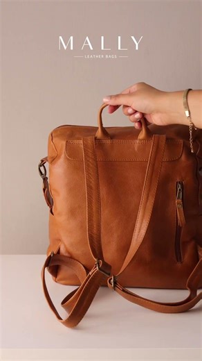 🖤 Our premium leather Ladies Backpack blends elegance with practicality. 🤍 #MallyBags