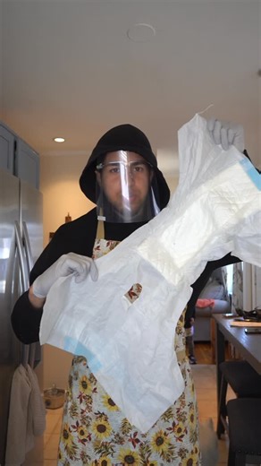 KENNY on Instagram: "First time changing a diaper 🫣🫣🫣"