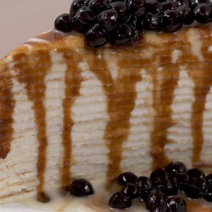 205K views · 10K reactions | Craving something sweet? We've got the low down on the best dessert spots around! 療 Like our page to see where these yummy treats are from  | Fork | Facebook