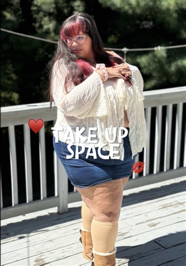 Embrace Your Curves: Plus Size Confidence Tips