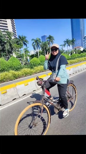 Gaya Klasik sepeda Tua di Ibu Kota Jakarta