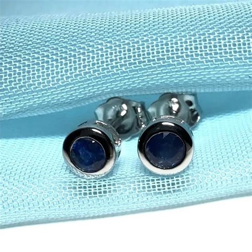 Pair of real blue sapphire earrings round white gold stud smooth rubbed over setting