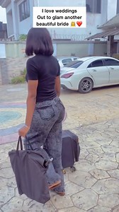 It’s another weekend to glam a beautiful bride, it’s always an honor. Thank you to all our brides for choosing stars makeover❤️ #fblifestyle #weddingmakeupartist #bride | Stars makeover