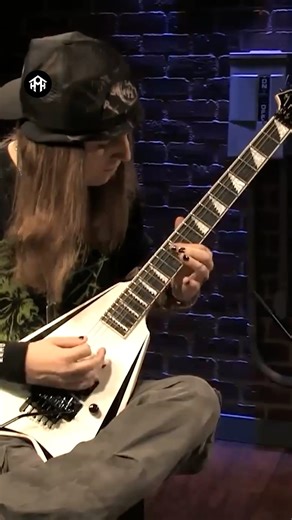 Alexi Laiho, a real guitar hero | HOM #alexilaiho #childrenofbodom #guitarsolo #metalmusic
