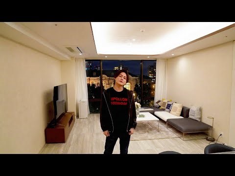 I moved into a new home worth 1.4 billion yen.