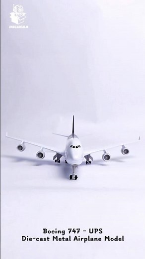 The Queen is coming ✈UPS Boeing 747 cargo plane model. #UPS#Boeing 747#Airplane Model