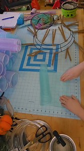 25K views · 360 reactions | Full tutorial on YT #howto #tutorial #wreath #homedecor #diy #crafter #wreathmaker #wreaths #crafts #crafty | Southern Owls | Facebook