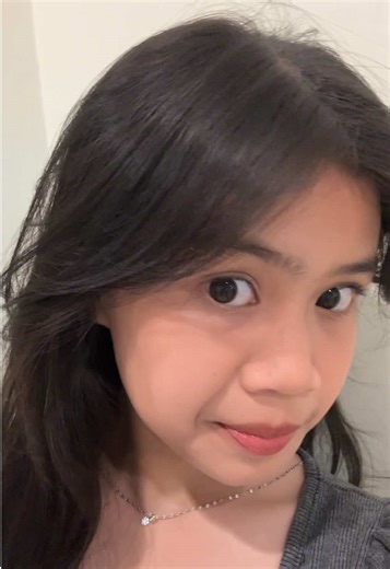 Tips for Managing Flat Hair Under Helmets