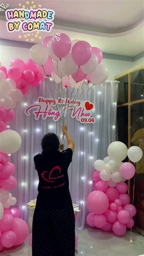 You won't believe how easily this birthday setup came together! 😮🎈 #balloonart