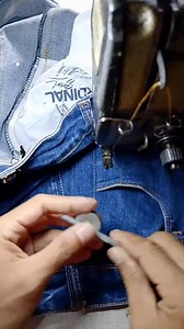 Sewing tutorial; installing rivets on jeans #sewing #sewingtutorials #sewingtricks #sewingtips #fblifestyle | Muza Fermak Levis