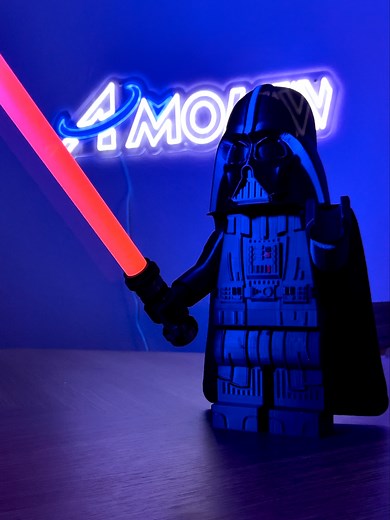 Check out this giant LEGO inspired Darth Vader figure! 🌌🖤 Perfect for any Star Wars fan's collection, this piece blends the charm of LEGO with the iconic Sith Lord. It's amazing what 3D printing can bring to life! Filaments: ⚫️Amolen Silk Standard PLA - Black 💿Amolen Silk Standard PLA - Silver Grey 🔴Amolen Glow-in-the-Dark PLA - Red 🔴Amolen Transparent PETG - Red 🟢Amolen Transparent PETG - Green Printer: @bambulab_official X1C & P1S Model: @printablescom by JacobCardwell #amolen #amolenfil