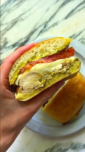 Chicken Pesto Sandwich With Basil Pesto, Mayo, Fresh Mozzarella, and Tomatoes Recipe