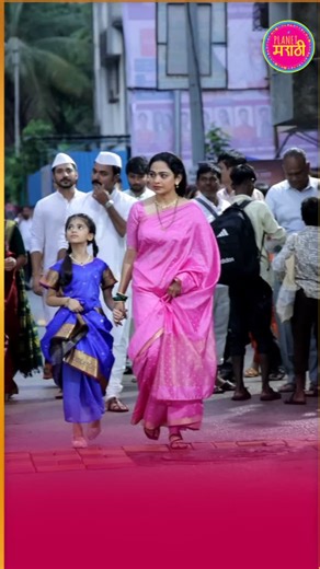 Planet Marathi प्लॅनेट मराठी on Instagram: "विठूमाऊलीच्या वारीत झी मराठीचे कलाकार #planetmarathi #zeemarathi #Vaari #mauli #pandharpur #viralreels #reels #trending"