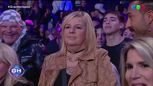 #GranHermano | Furia llamó "panqueque" a Virginia, quien optó por no responderle A pesar de que Santiago Del Moro le ofreció a Vir la oportunidad de responder, ella optó por mantenerse en silencio, demostrando su molestia. | Tucumán en las REDES