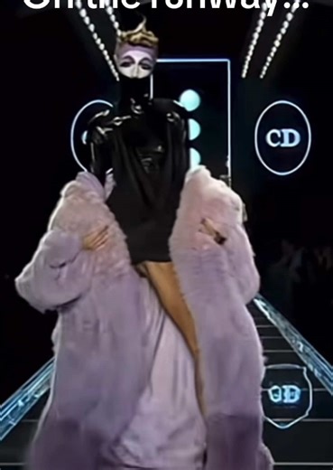 Uniqueness of John Galliano's Fashion Runway Show