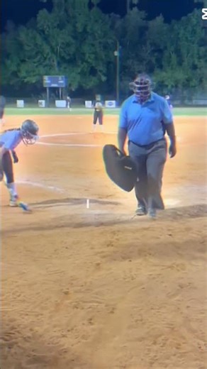 I live for the applause ￼