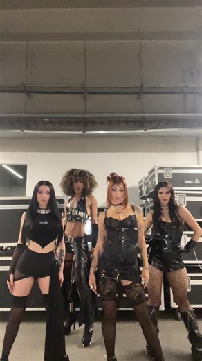 PIERDO LA CABEZA🔥 @Maria Becerra @Belü ♡˚₊‧⁺⊹ @Nanu @SÁNTVEL #mariabecerra #river360