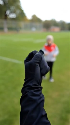 Scarf Strangle 🧣😈 | Pixar-Style Horror Comedy Animation Short #trending #horroranimation #viral #fun