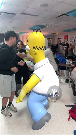 What is Homer doing | Homer Simpson