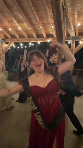 The only prom transition that got filmed 😭