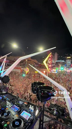 Gryffin's Downtown Las Vegas Block Party Experience
