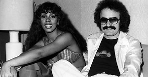 The Synth Sounds Of Donna Summer's “I Feel Love”