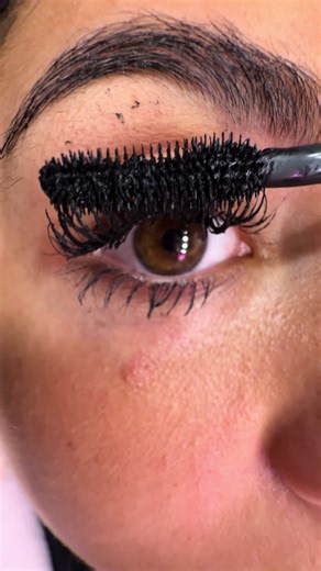 Use « 10LESS » on lashbymaya.com 💕 | lash by maya serum