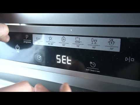 How to manage automatic child lock on Hisense HS643D90X | Enable or disable child lock on your Hisen