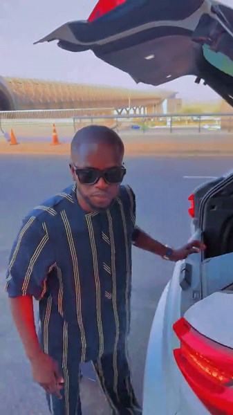 Vidéos de souhaibou Telecom (@souhaiboutelecom12) avec son original - souhaibou Telecom