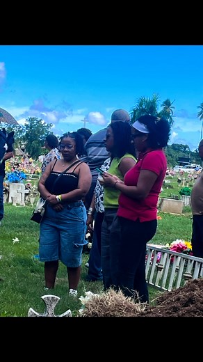 Sepelio: Sr. Ángel Luis Manso Rivera “Teo” 18/nov/2025 Descanse en Paz 🕊️🕊️🕊️ | Loiza Funeral Home