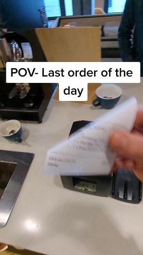 POV: Last order of the day. DIRTY CHAI LATTE 😤 #speciality_coffee #fyp #barista #pov #coffeetok #Coffee