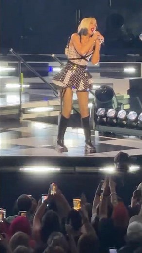 It’s My Life by No Doubt, Sphere Las Vegas 5/27/26 #nodoubt #gwenstefani #music #musicvideo