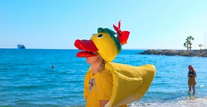 17K views · 38 reactions | DIY Duck Craft Ideas: Fun Projects For All Ages!! | 5-Minute Crafts Teens | Facebook